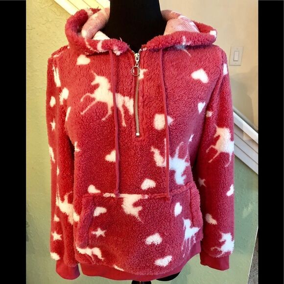 NWT super soft sweater by No Boundaries - Picture 1 of 2